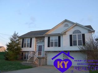 1107 Amanda Jo Dr, Elizabethtown, KY 42701