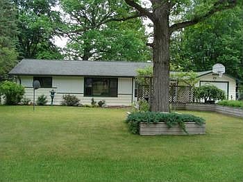 1st image of 24 E Youngs Ct