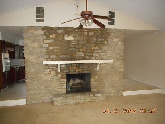 5th image of 3615 Sleepy Hollow Dr