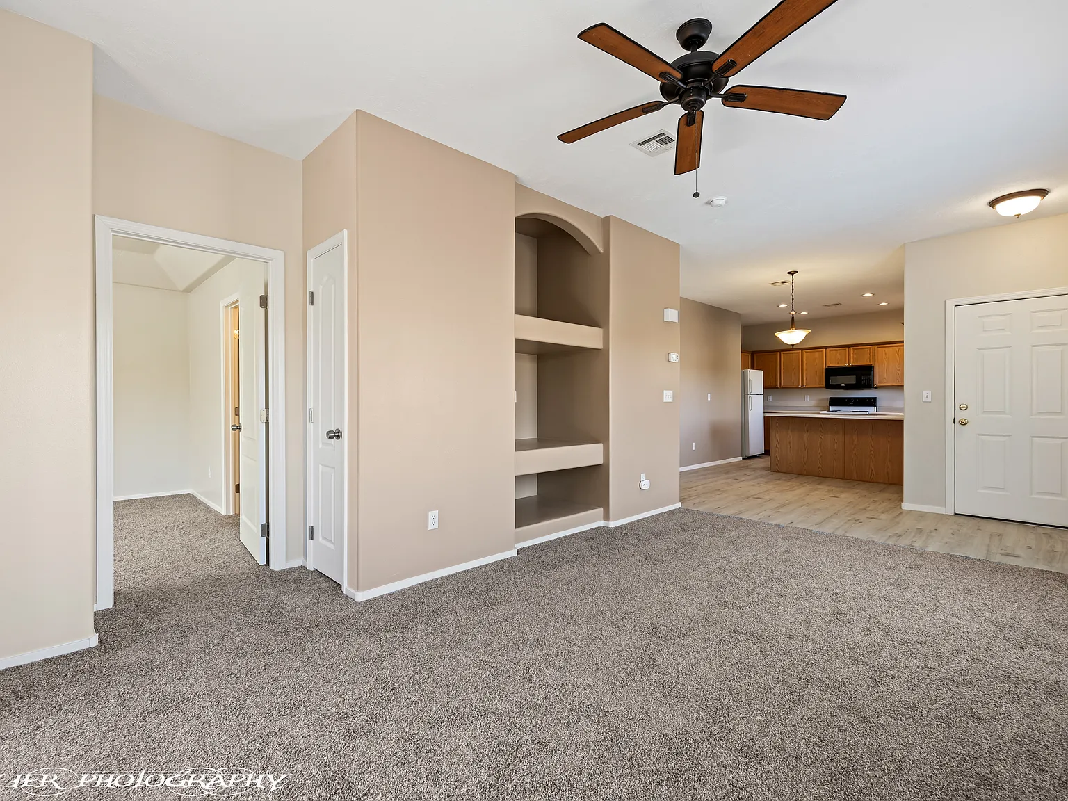 724 Hardy Way #E - 1 — Photo 3
