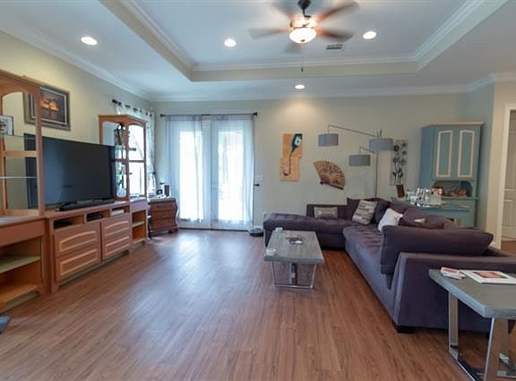 4th image of 1745 Pelican Dr