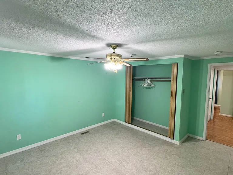 7610 Anaka Dr — Photo 9