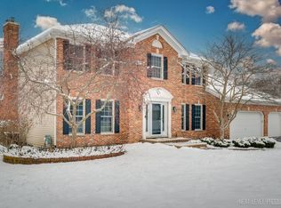 39W216 Arbor Creek Rd, St Charles, IL 60175