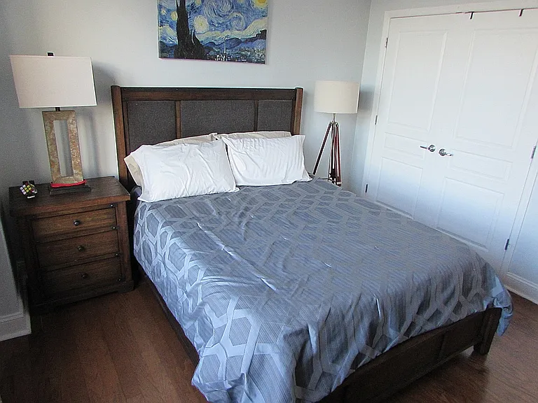 4301 Park Ave #8 — Photo 7