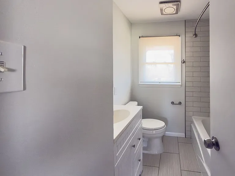2419 Walter Dr — Photo 10