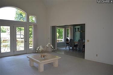 2nd image of 434 Eagles Point