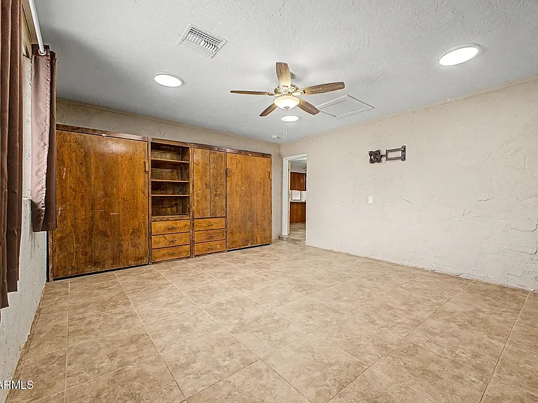 2629 N 73rd Pl — Photo 36