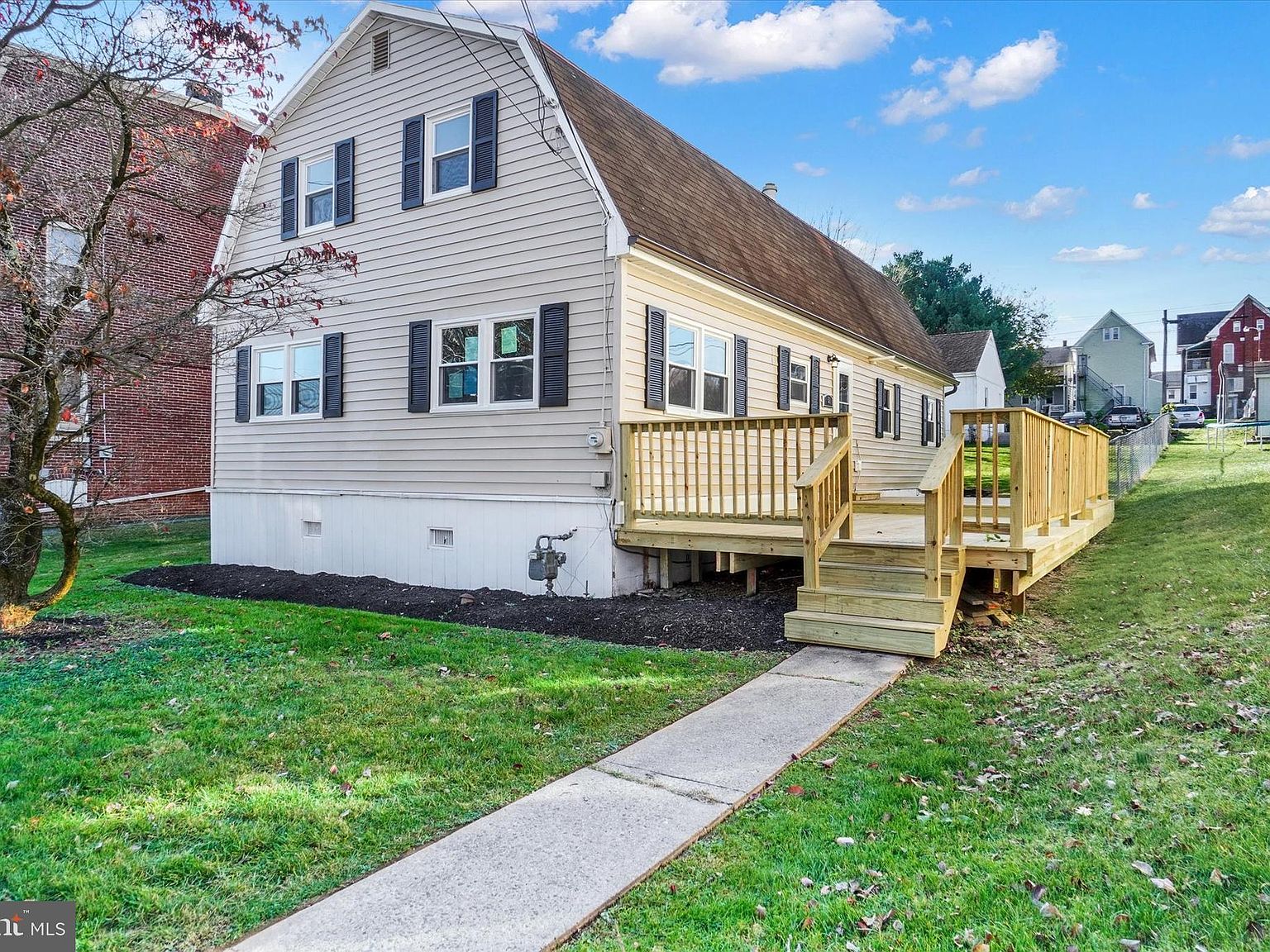 58 W Maple St, Dallastown, PA 17313 MLS PAYK2051454 Zillow