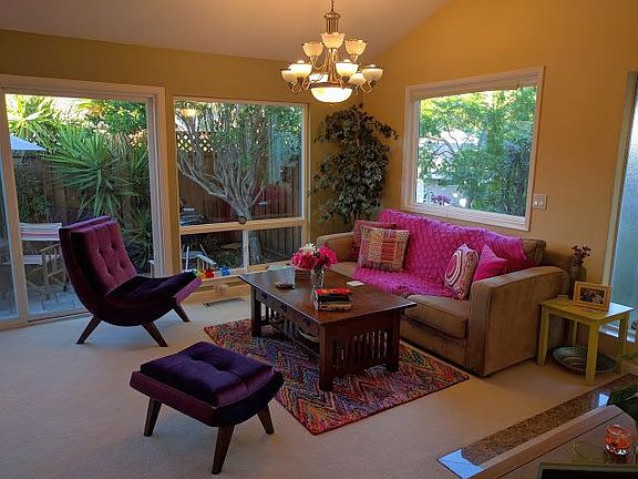 3rd image of 1373 Pinehurst Sq