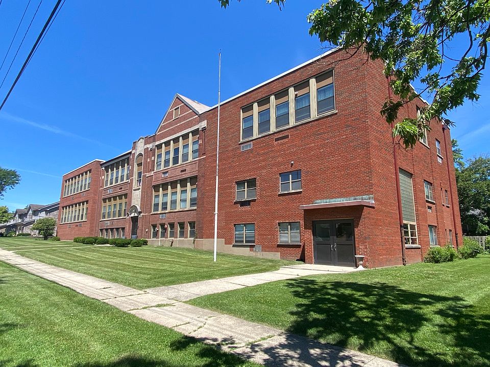 1st image of 530 E Highland Ave APT B8