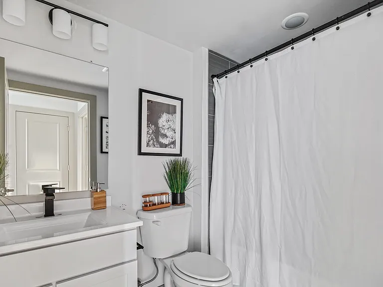 1020 Germantown Ave #D1 — Photo 17