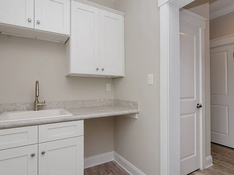 208 Spartanburg Ave — Photo 20