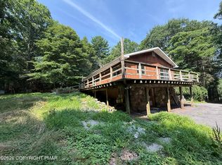 680 Bartonsville Woods Rd, Stroudsburg, PA 18360
