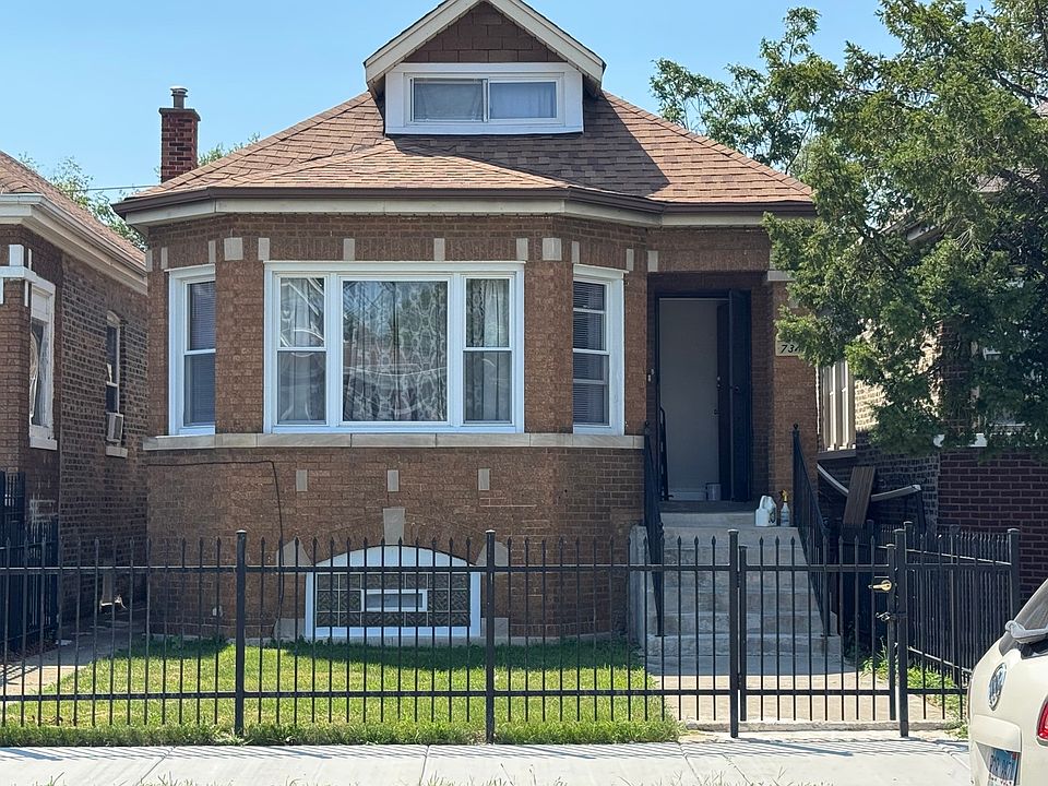 1st image of 7340 S Claremont Ave