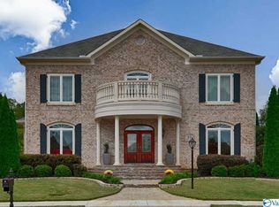 32 Walnut Cove Blvd SW, Huntsville, AL 35824