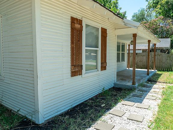 4th image of 1320 N 4th Ave