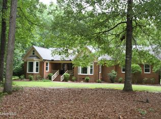 1317 Worthington Ln, Greenville, NC 27858