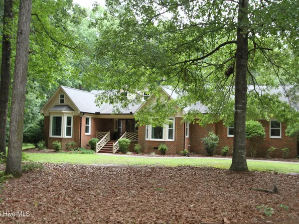 1317 Worthington Lane, Greenville, NC 27858