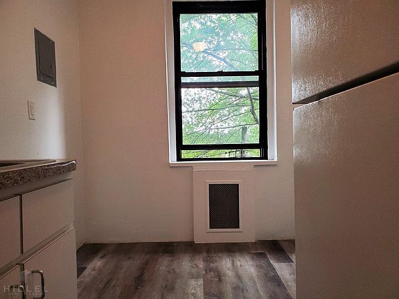 5th image of 8724 115th St APT 3K