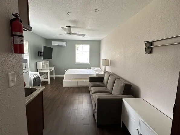 207 E Kaley St #B, Orlando, FL 32806