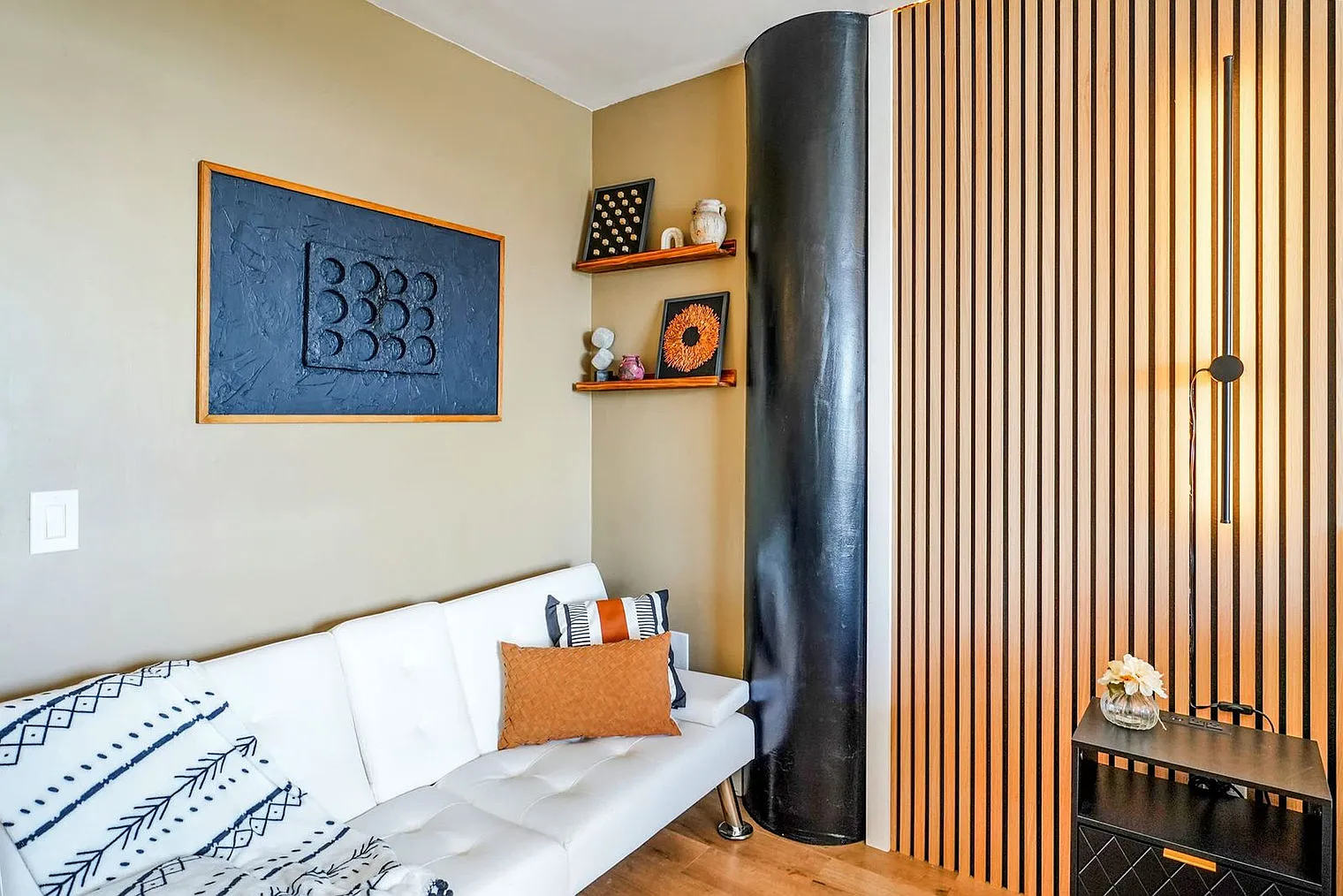 Studio, 1.0 bath, 441 sqft, $2,099 — Photo 1