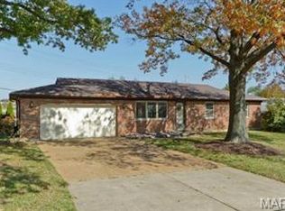 307 Bridgeview Ln, Saint Louis, MO