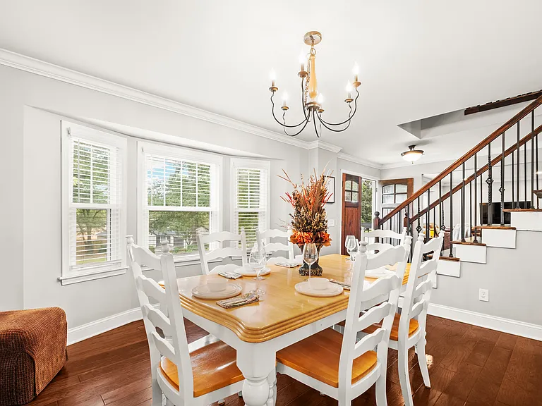 405 Boling Dr — Photo 8