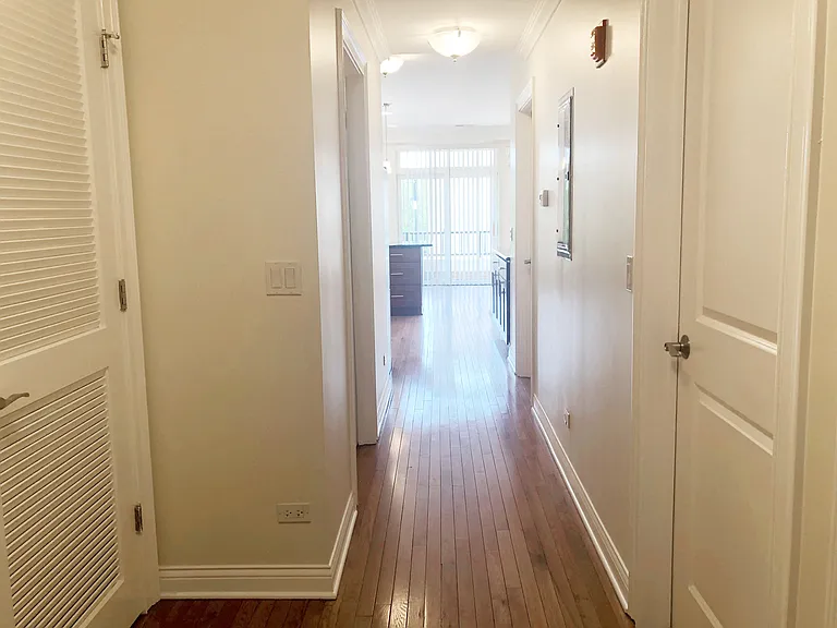 1334 W Morse Ave — Photo 21