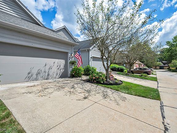 2nd image of 845 Arboretum Cir