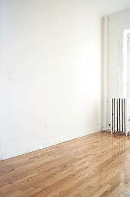 Rented by Tower Brokerage | media 52