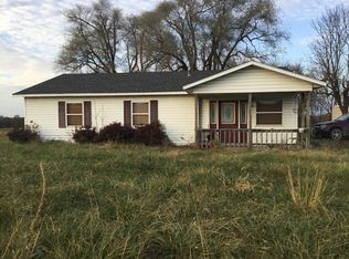 2694 Mountain Rd, Mansfield, MO 65704
