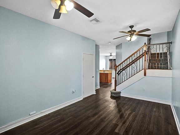 3rd image of 21403 NW 13th Court #303