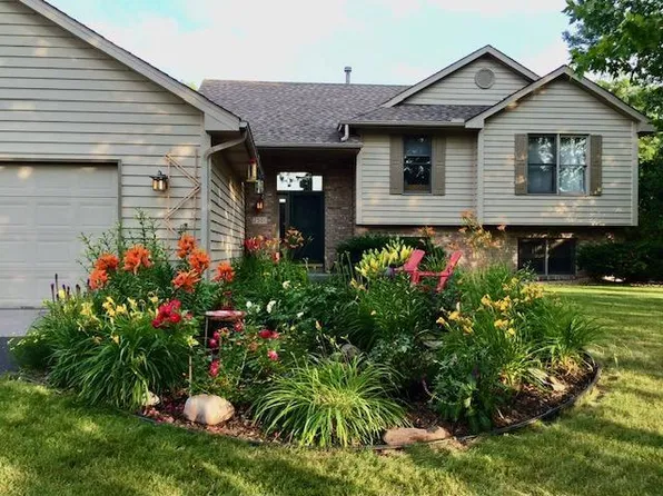 2501 Edinbrook Ter, Minneapolis, MN 55443