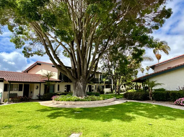 3266 Loma Riviera Dr, San Diego, CA 92110