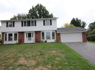 16 Jackie Dr, Rochester, NY 14612