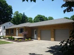 2474 Center Rd, Youngstown, OH 44514