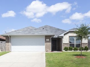 9148 Saint Barts Rd, Fort Worth, TX 76123