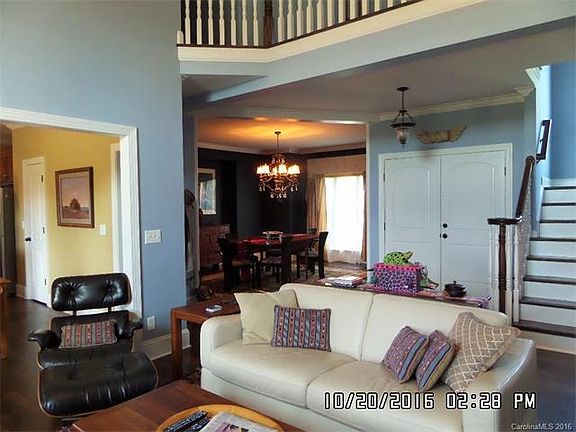 4th image of 2181 Fairways Dr
