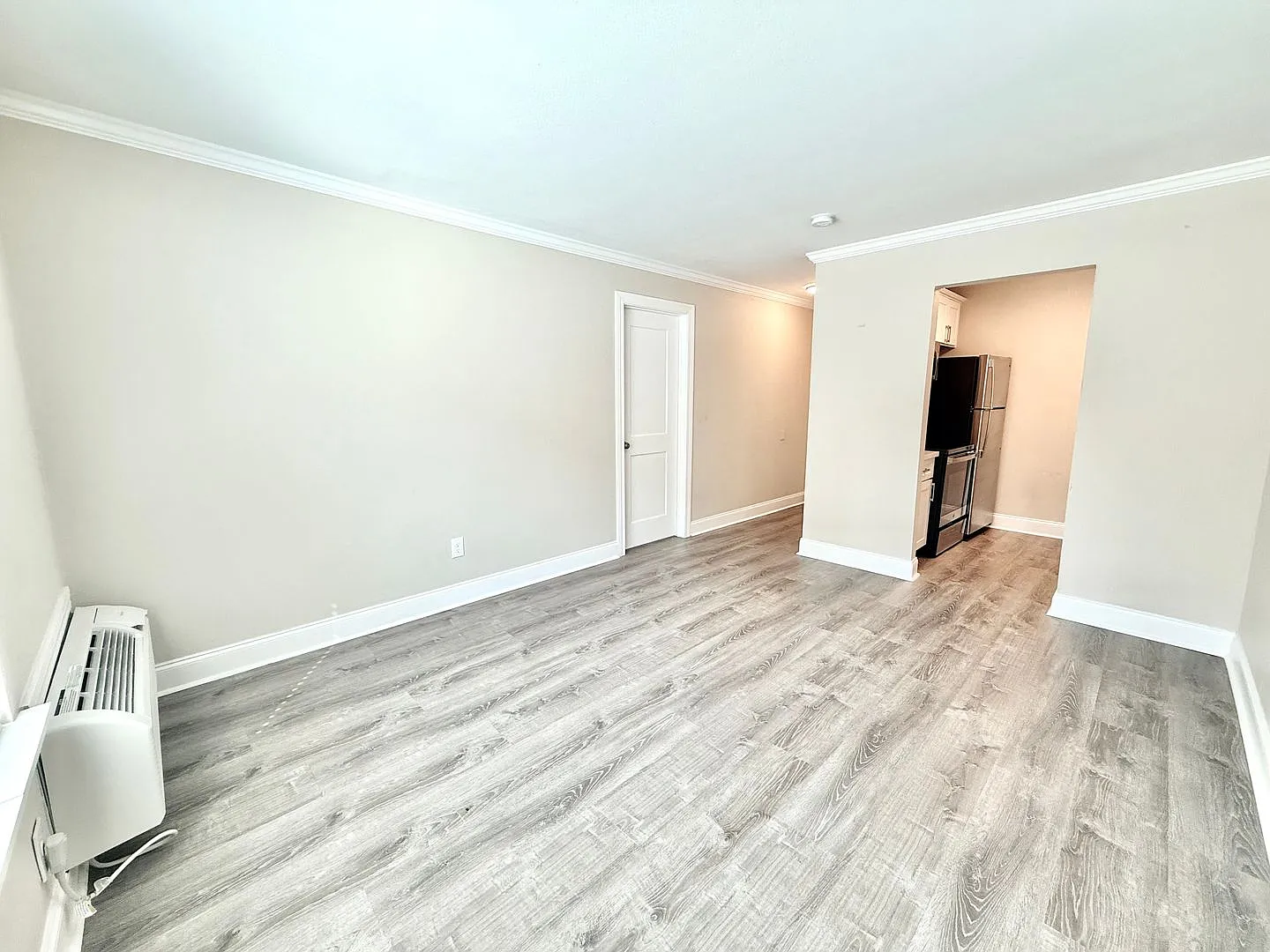 314 West Drive. — Photo 3