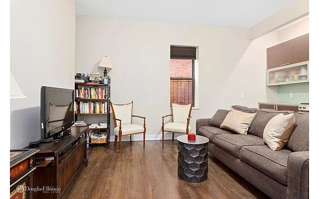 Sold by Douglas Elliman | media 6