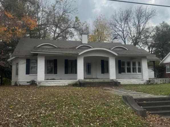 217 Gordon St, Dyersburg, TN 38024