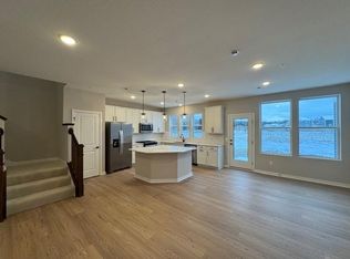 21955 Harvest Ave, Rogers, MN 55374