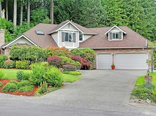 13729 229th Dr SE, Issaquah, WA 98027