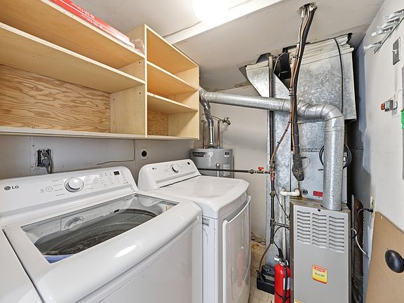 4th image of 118 Woodlake Dr #118