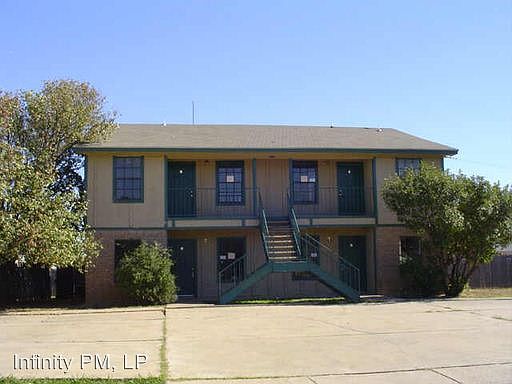 1st image of 301 Kings Way Dr APT C