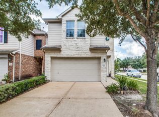 5102 Prosperity Cir, Houston, TX 77018