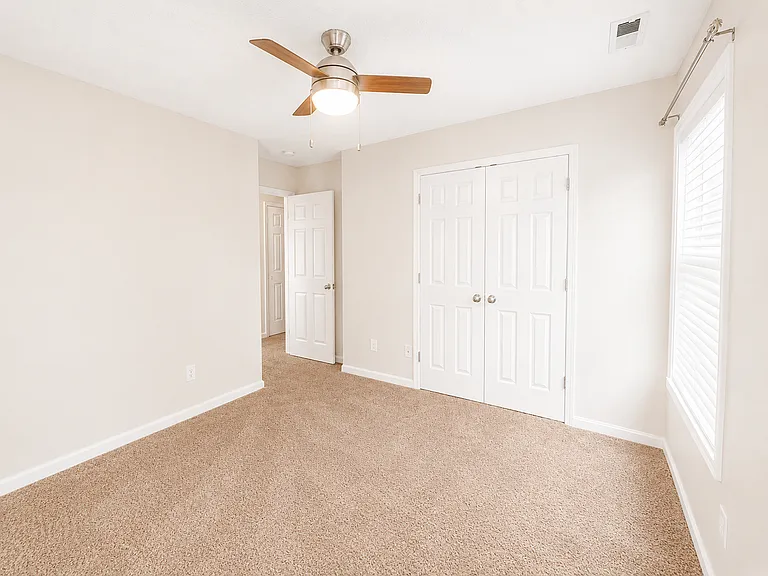10417 Leven Blvd — Photo 14