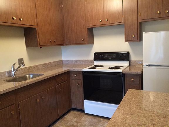 3rd image of 1300 Lawton St APT 205