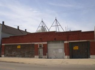 8464 S Commercial Ave, Chicago, IL 60617