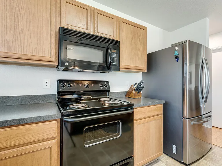 542 Del Mar Dr — Photo 16